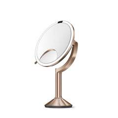 Sensor clearance makeup mirror