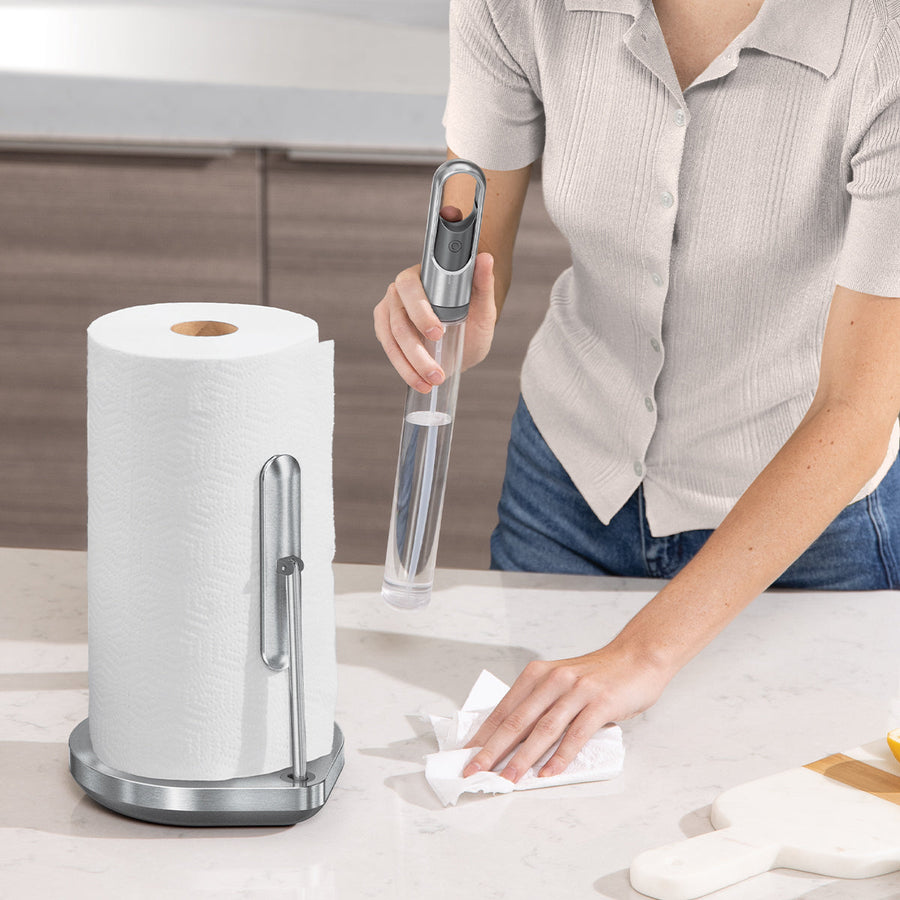 Paper Towel Holder with Spray